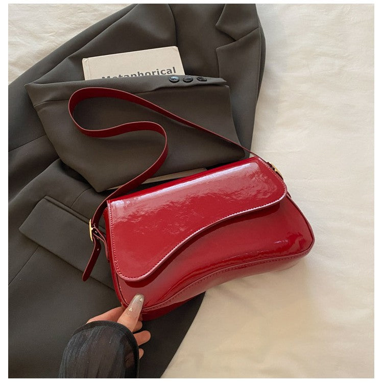 Shoulding Elyn Bag