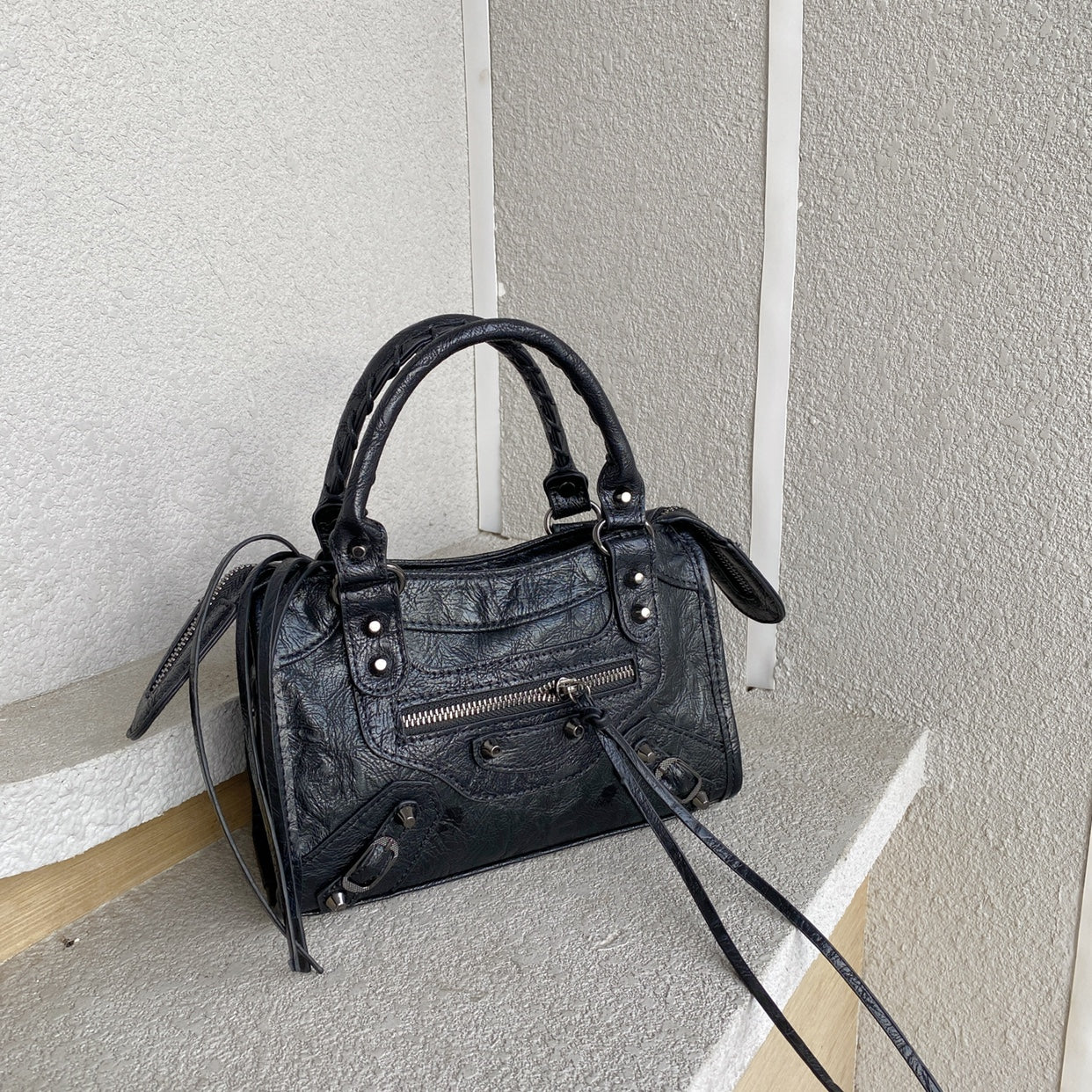 Luxury Vintage Elyn Bag