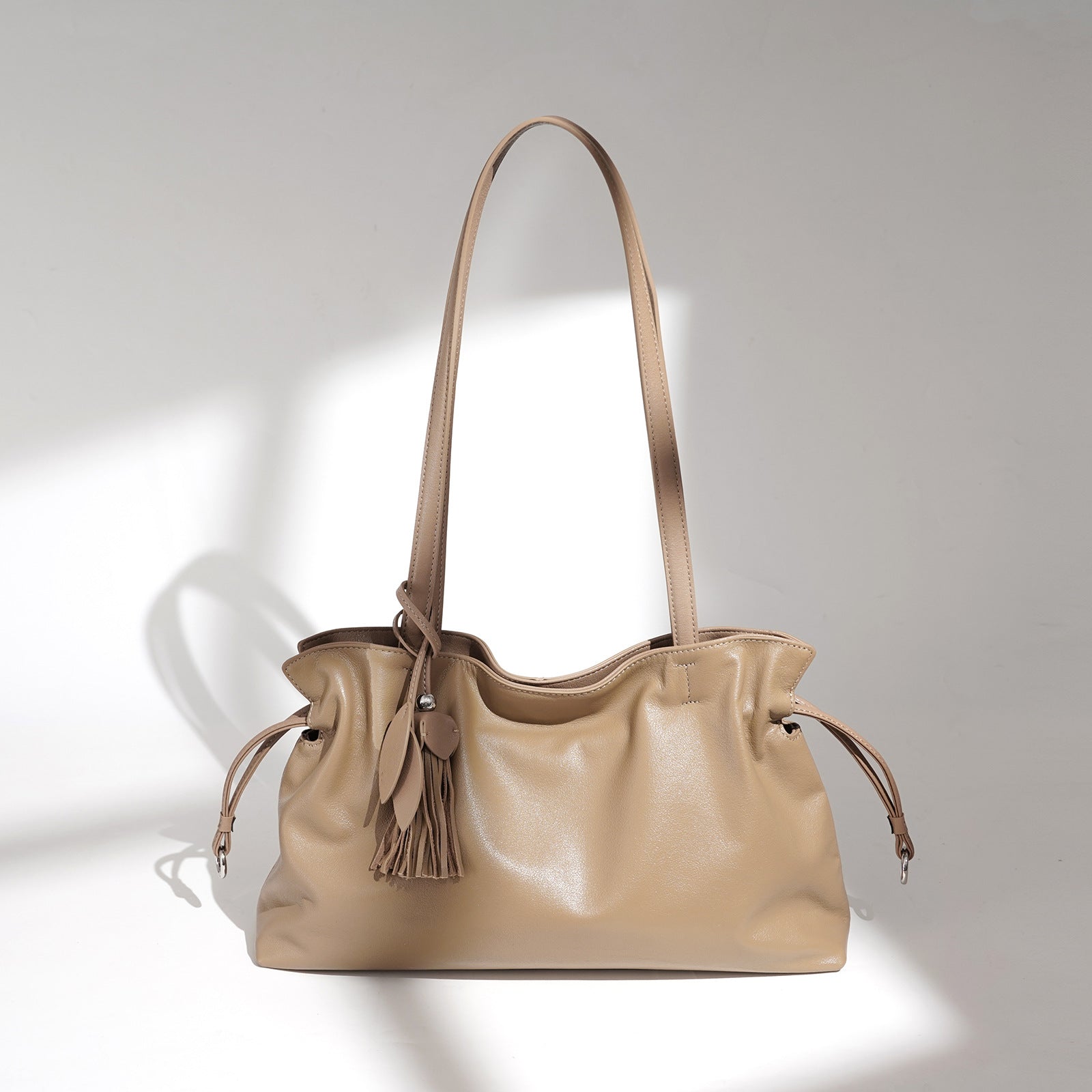 Versatile Vintage Elyn Bag