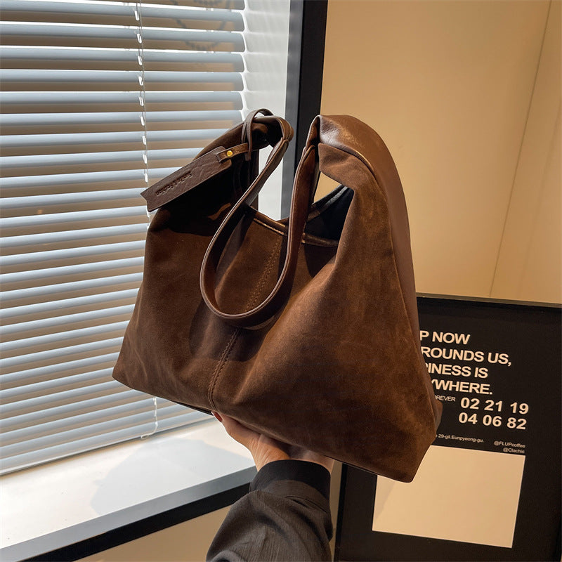 Laid-back Elyn Bag